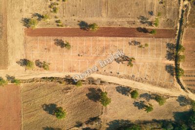Yakacık'ta 2.800 m² Sanayi İmarlı Arsa